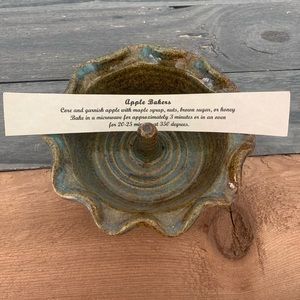 Pottery Apple Baker